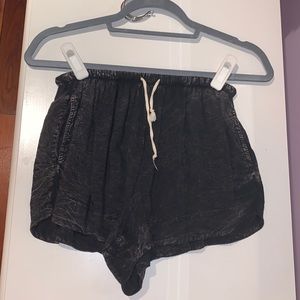 Brandy Melville shorts